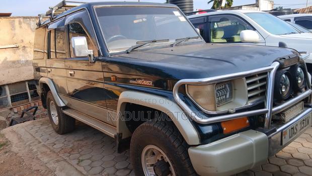 Toyota Land Cruiser Prado 2003 Green