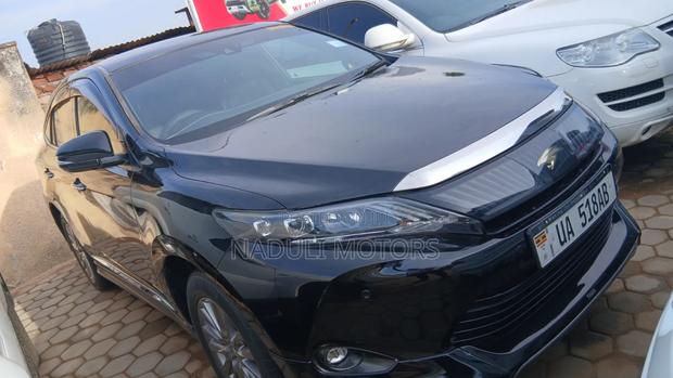 Toyota Harrier 2017 Black