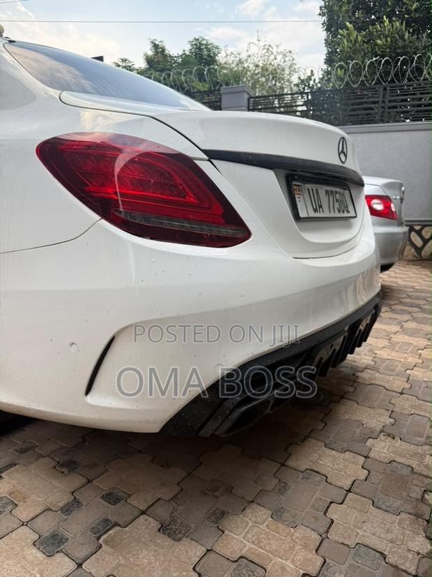 Mercedes-Benz C200 2017 White