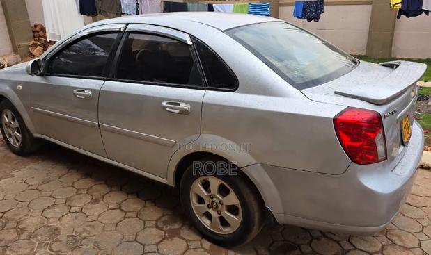 Chevrolet Optra 2009 Silver