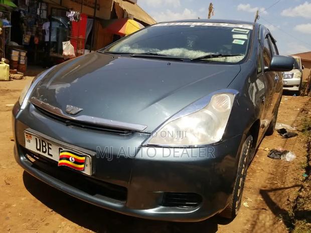 Toyota Wish 2006 Gray