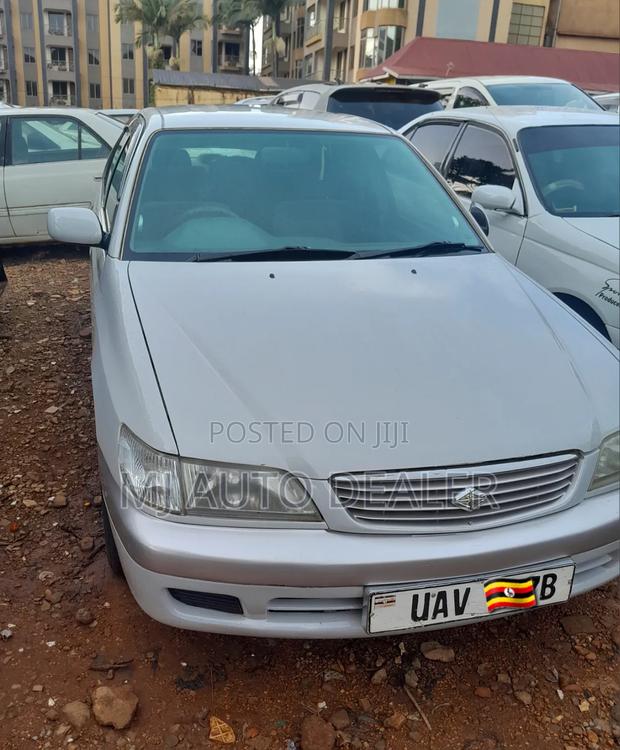 Toyota Premio 2002 White