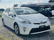 Toyota Prius Plug-In Hybrid Advanced 2012 White for sale