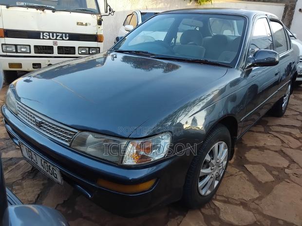 Toyota Corolla 1998