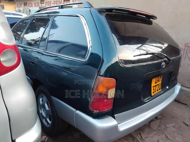 Toyota Corolla 1999