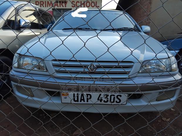 Toyota Premio 2001 Silver