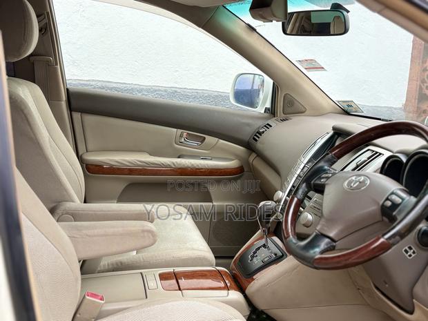 Toyota Harrier 2.4 2007 White