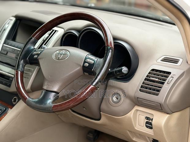 Toyota Harrier 2.4 2007 White
