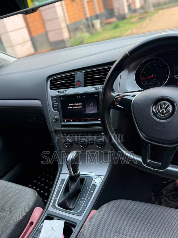 Volkswagen Golf 2016 White