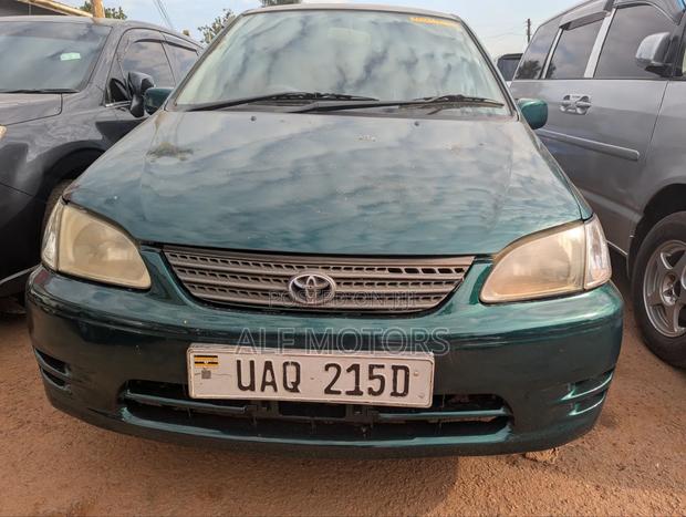 Toyota Corolla Spacio 1999 Green