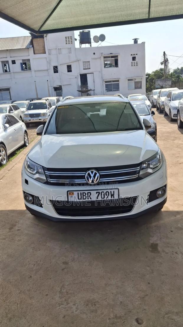 Volkswagen Tiguan 2012 White
