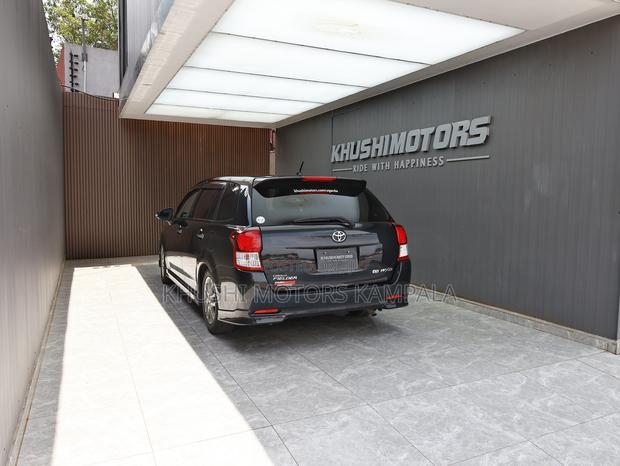 Toyota Corolla Fielder 2013 Black