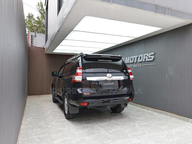 Toyota Land Cruiser Prado 2.7 2017 Black