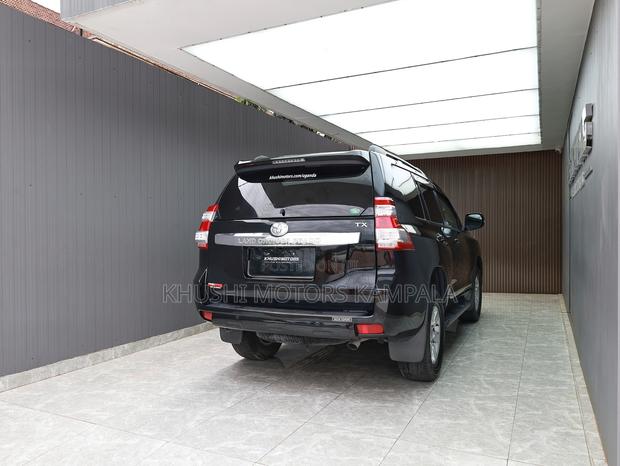 Toyota Land Cruiser Prado 2.7 2017 Black