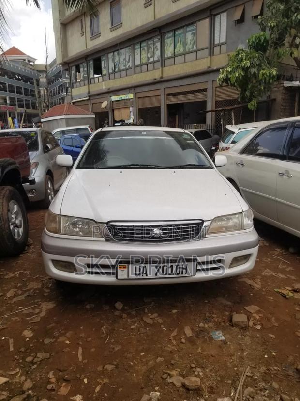 Toyota Premio 1.8 AWD 2001 White