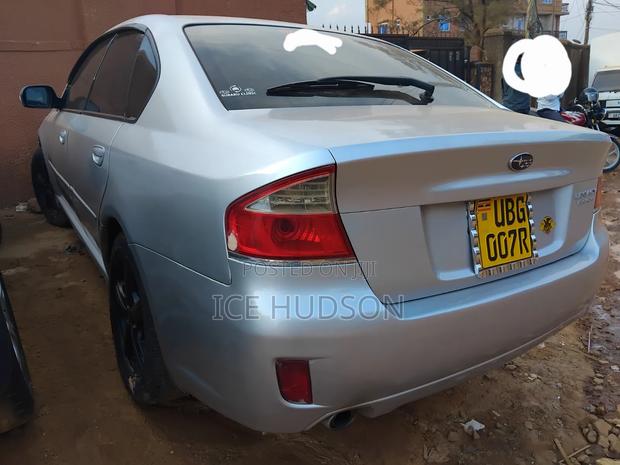 Subaru Legacy 2006 Silver