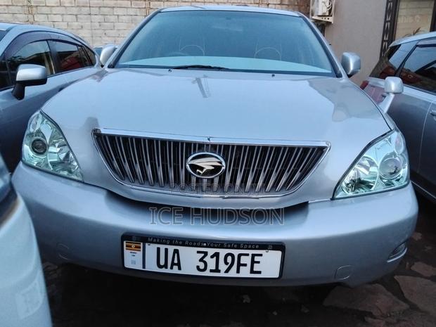 Toyota Harrier 2011 Silver