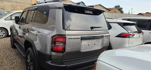 New Toyota Land Cruiser Prado 2024 Ivory