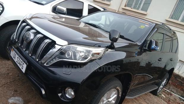 Toyota Land Cruiser Prado 2016 Black
