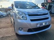 Toyota Noah 2010 Silver for sale