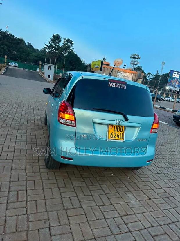 Toyota Corolla Spacio 2006 Blue