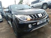 Mitsubishi L200 Double Cab 2.4 181hp 4WD 2017 Black for sale