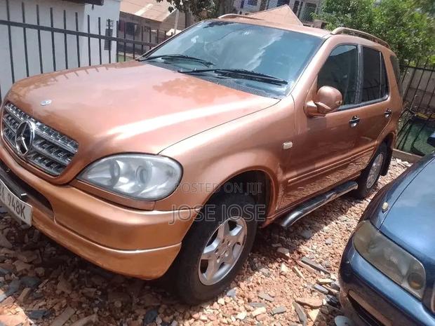 Mercedes-Benz M Class 2004
