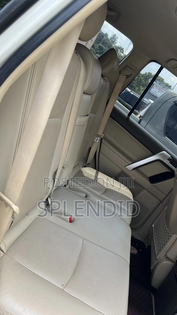 Toyota Land Cruiser Prado 2.8 2018 White