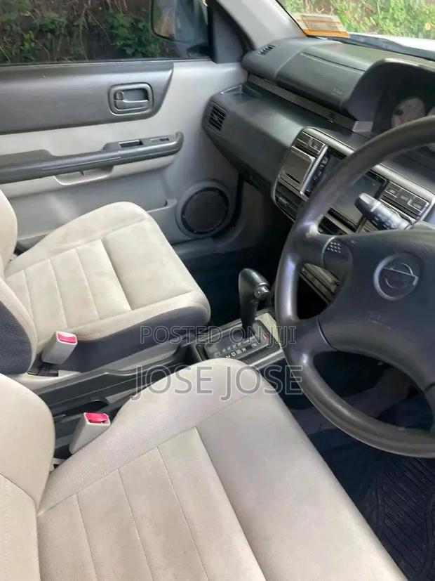 Nissan X-Trail 2007 White