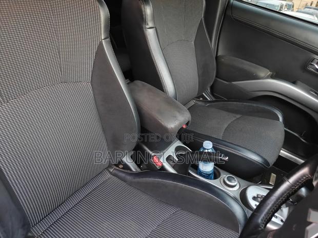 Mitsubishi Outlander 2010 Silver