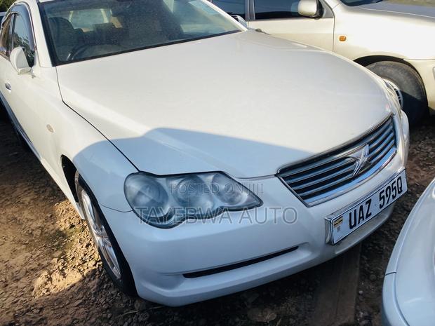 Toyota Mark X 2.5 RWD 2006