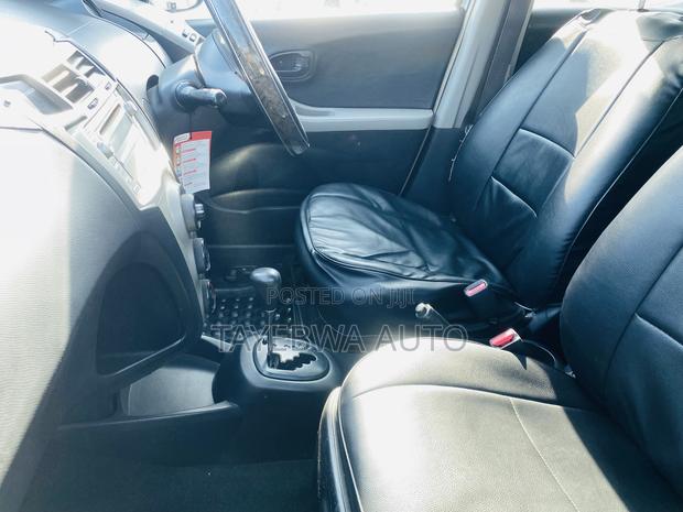 Toyota Vitz 2007