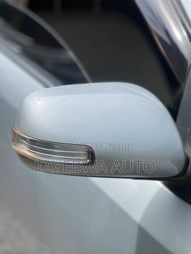 Toyota Premio 1.8 AWD 2010