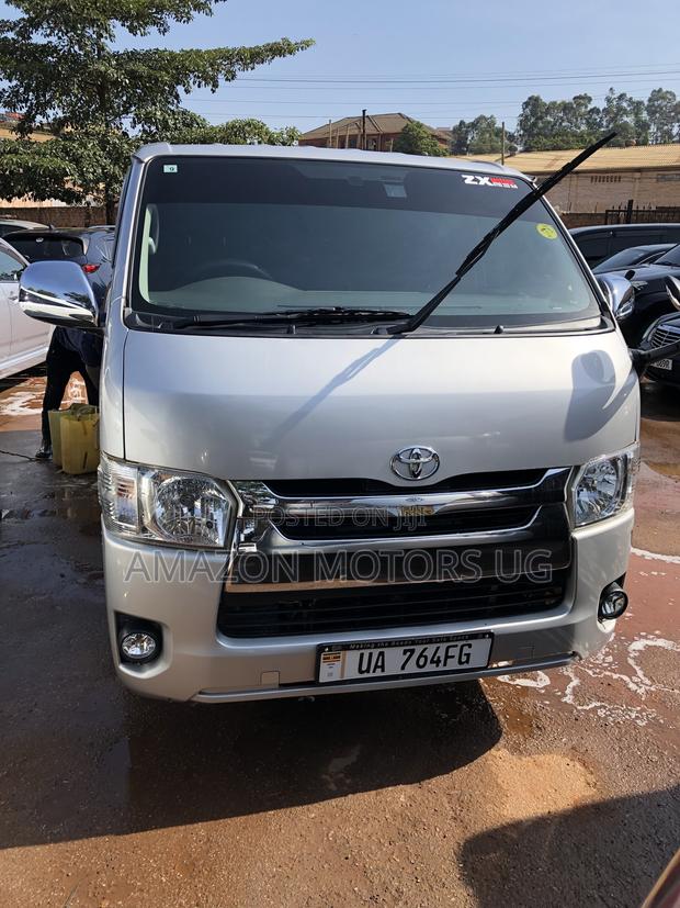 Toyota Toyoace 2016 Silver