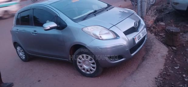 Toyota Vitz 2006 Blue
