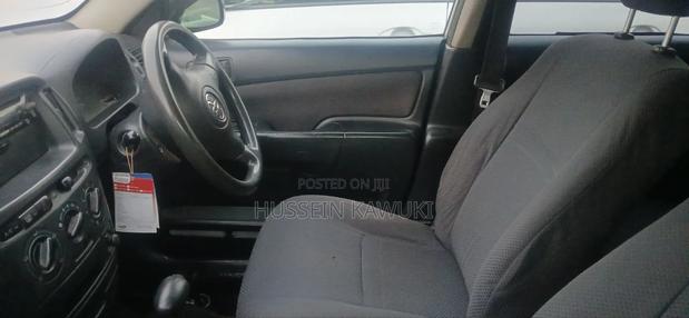 Toyota Probox 2004 Silver