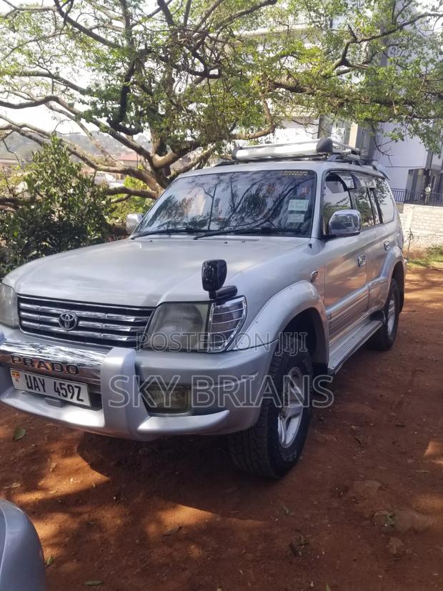 Toyota Land Cruiser Prado 2.7 5dr 2002 Silver