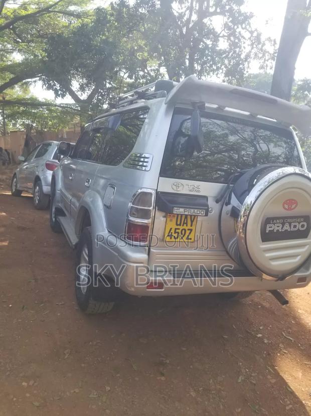 Toyota Land Cruiser Prado 2.7 5dr 2002 Silver