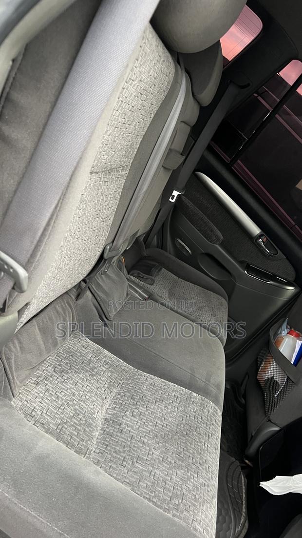 Toyota Land Cruiser Prado 2007 Silver