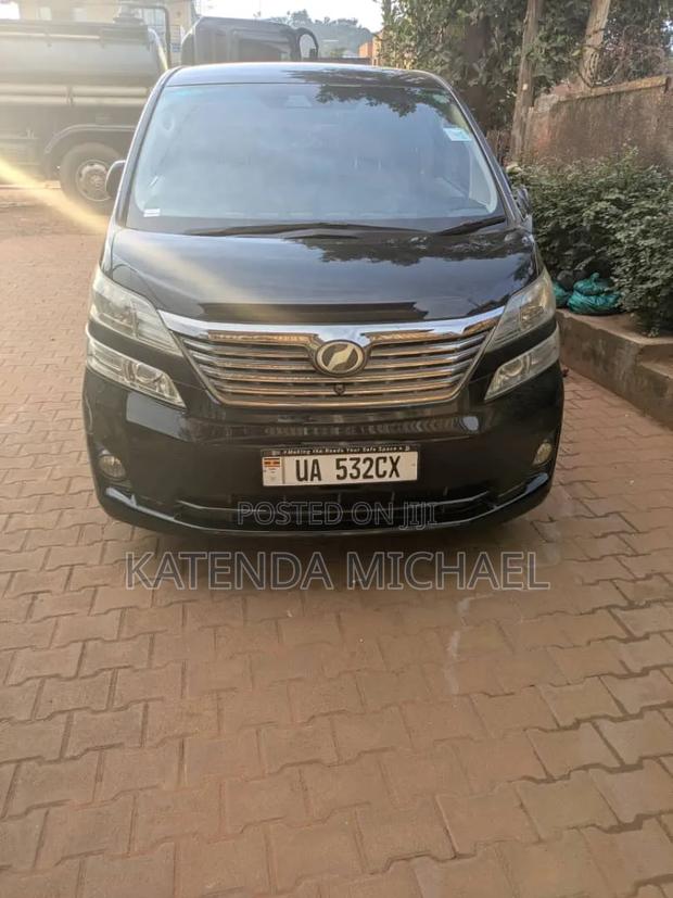 Toyota Vellfire V 2.4 FWD 7-Seater 2011 Black