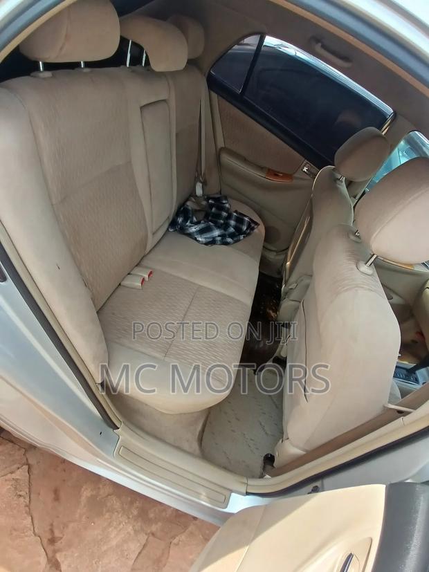 Toyota Allex 2005 Silver