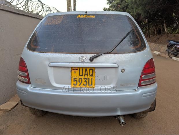 Toyota Starlet 1999 Silver
