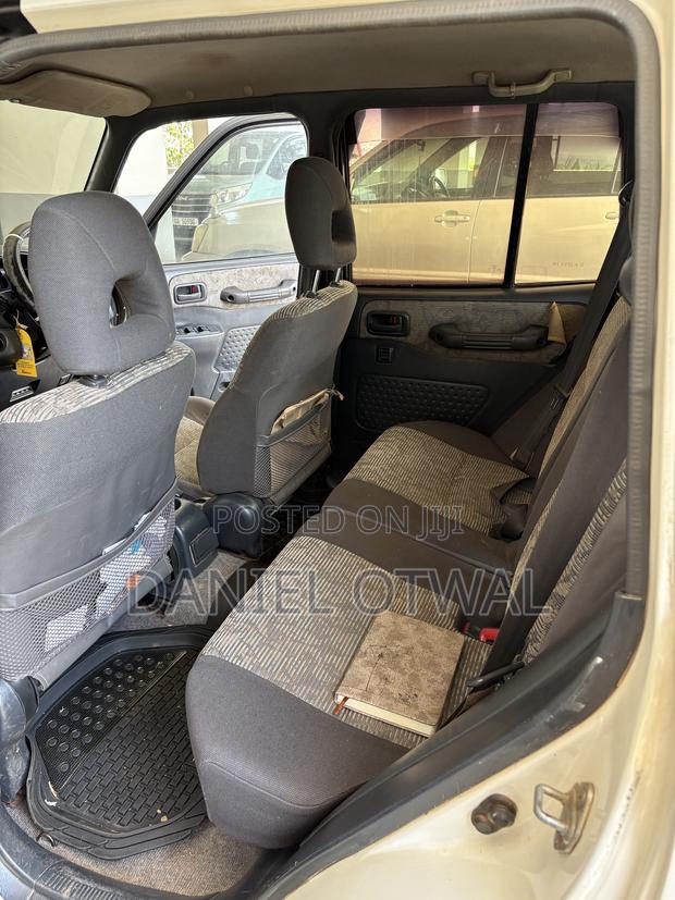 Toyota RAV4 1999 Beige