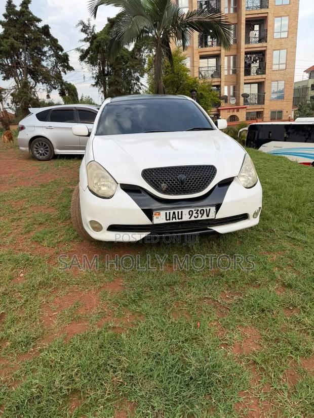 Toyota Verossa 2004 White