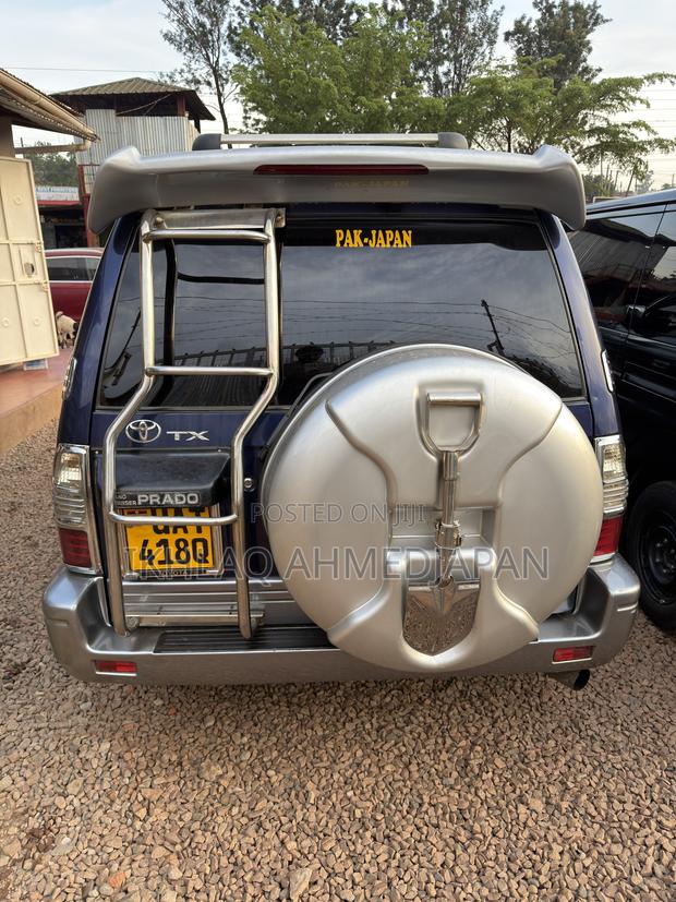 Toyota Land Cruiser Prado 3.0 D-4D 5dr 2001 Blue