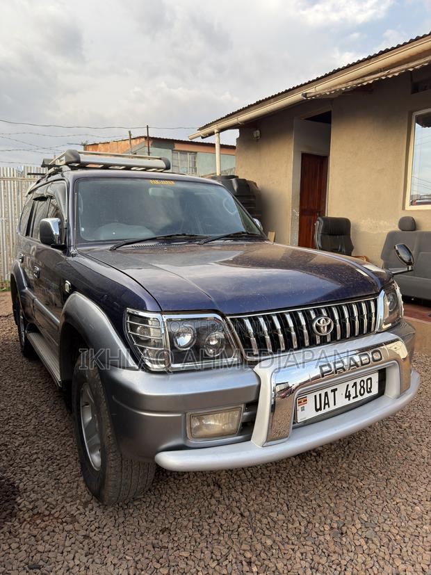 Toyota Land Cruiser Prado 3.0 D-4D 5dr 2001 Blue