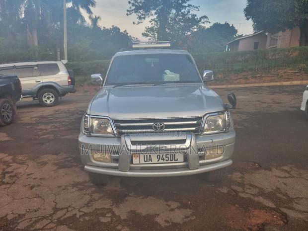 Toyota Land Cruiser Prado 3.0 TD 1999 Silver
