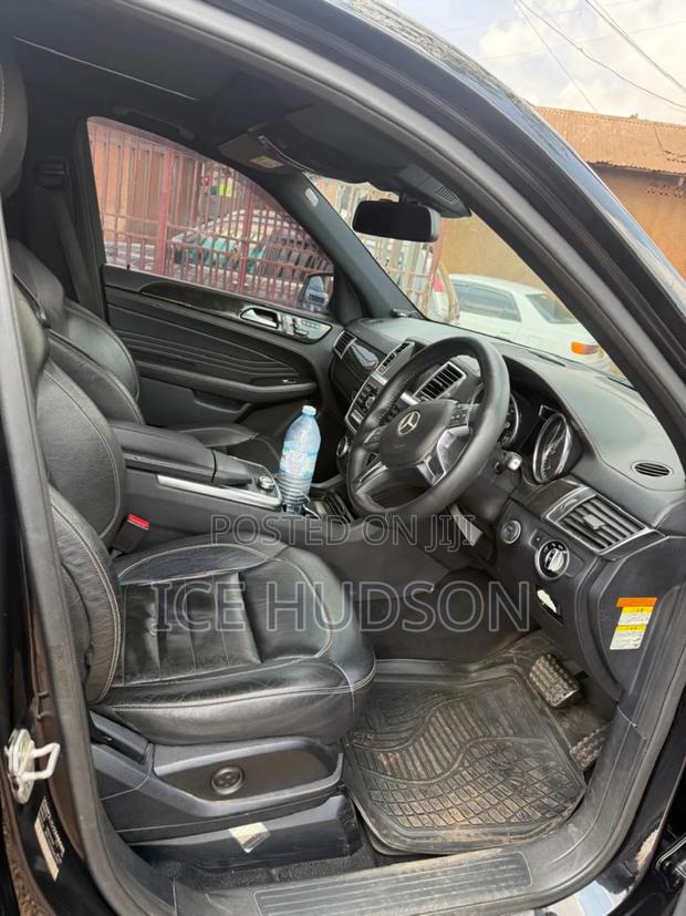 Mercedes-Benz M Class 2013 Black