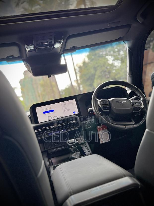 Toyota Land Cruiser 2025 Black