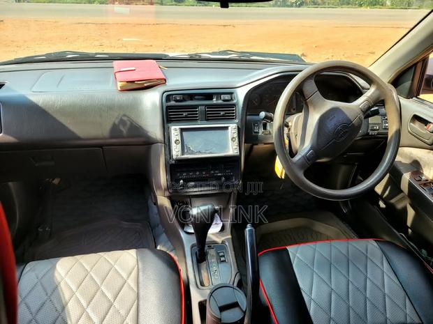 Toyota Corona Premio 1.8 FWD 1998 Pearl